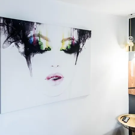 Art Deco Apartment